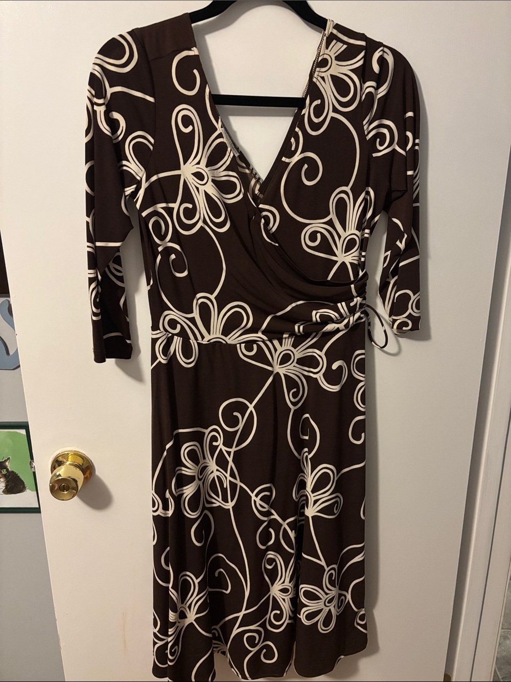 Vintage Quiet Luxury Mobwife Aesthetic dressbarn Floral Chocolate Wrap Dress 12